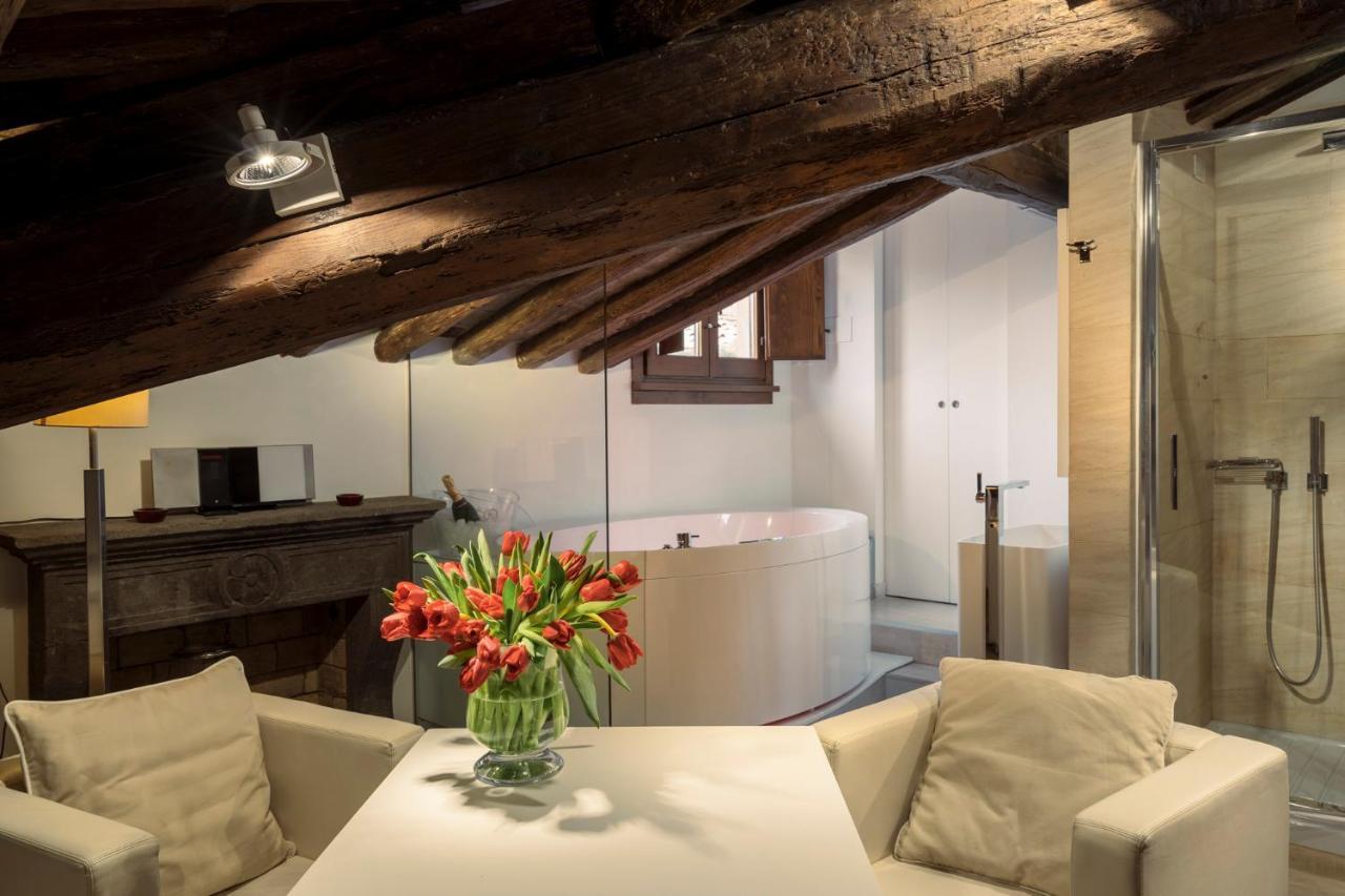 Gigli D'Oro Suite Roma Exterior foto
